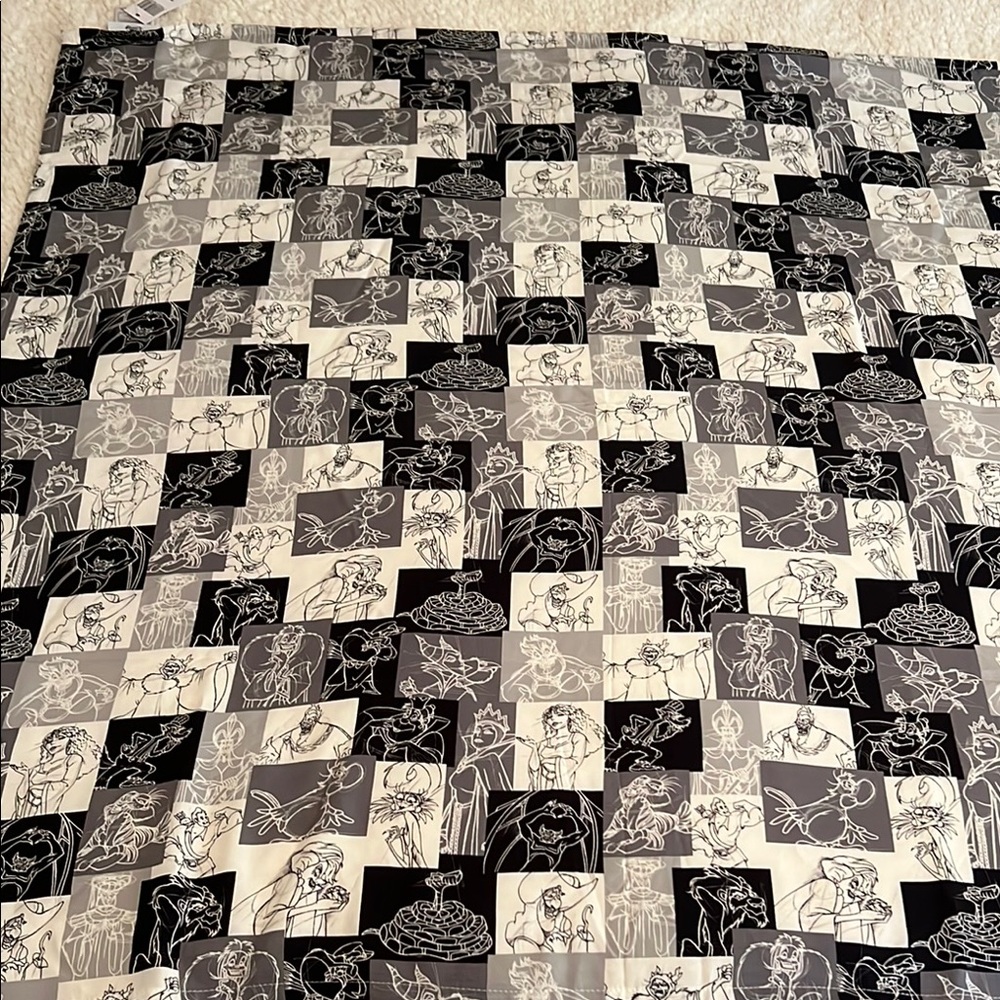 Disney Villains Black and Grey Scarf - Picture 2 of 8
